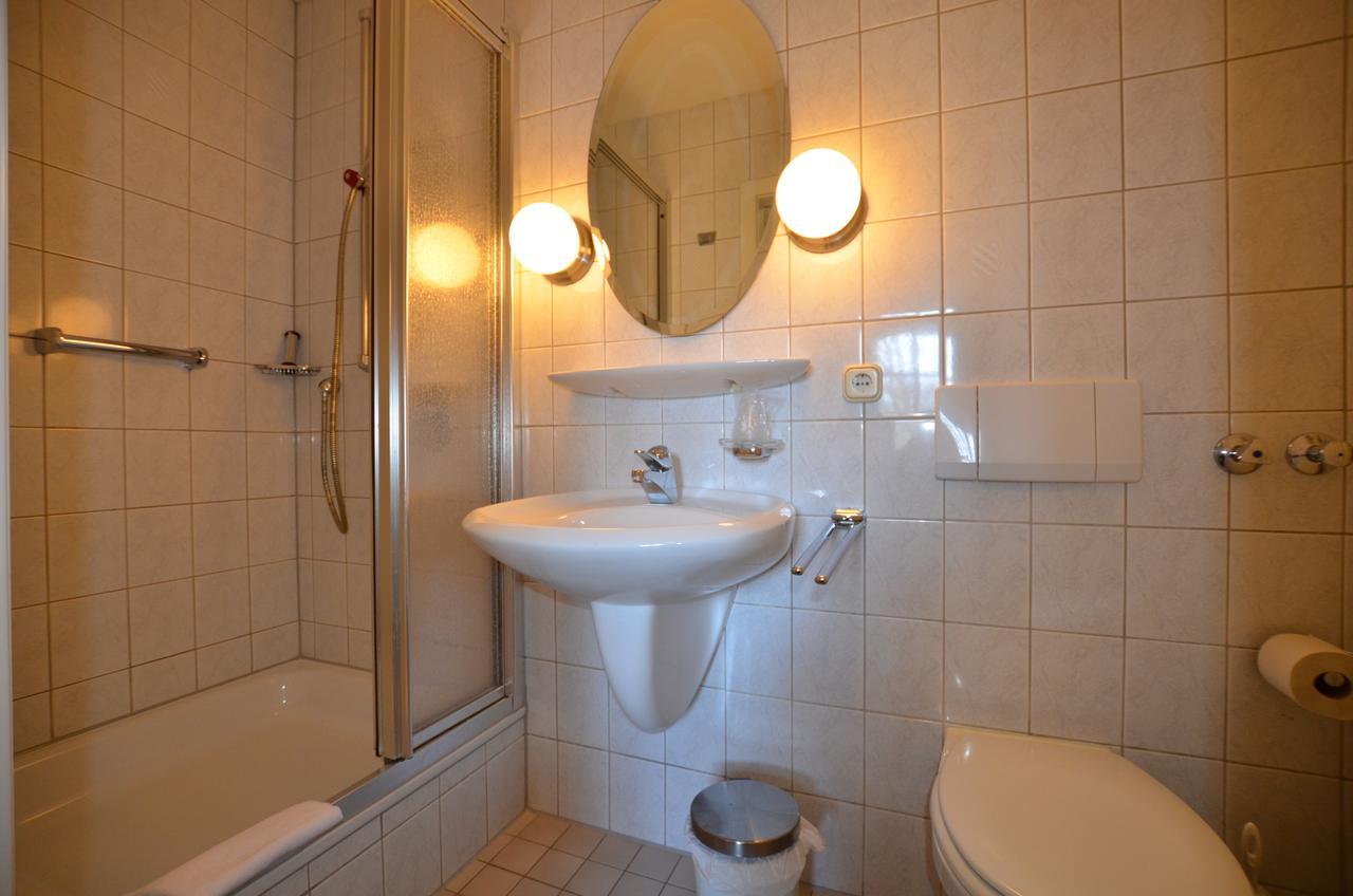 Stiftsberg - Bildungs- Und Freizeitzentrum Kyllburg Bagian luar foto