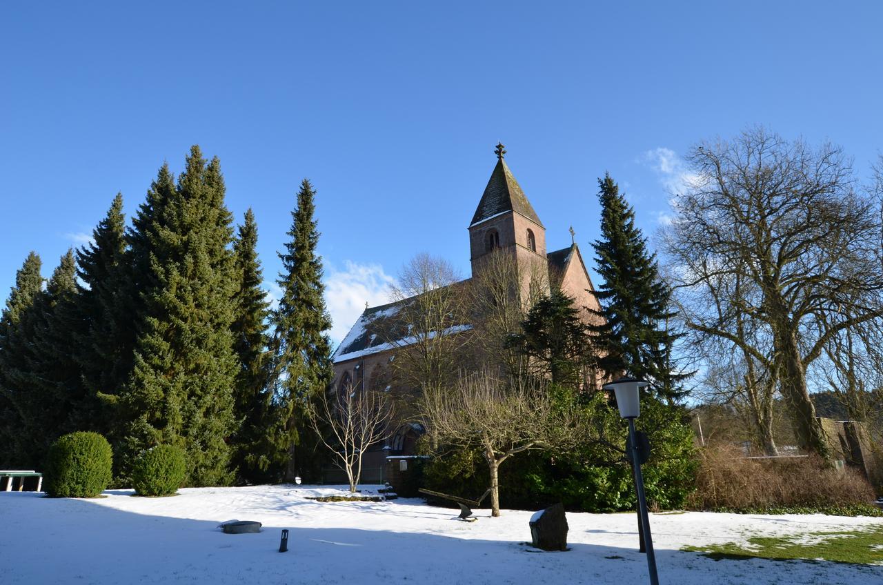 Stiftsberg - Bildungs- Und Freizeitzentrum Kyllburg Bagian luar foto