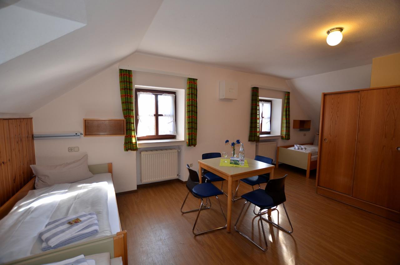 Stiftsberg - Bildungs- Und Freizeitzentrum Kyllburg Bagian luar foto